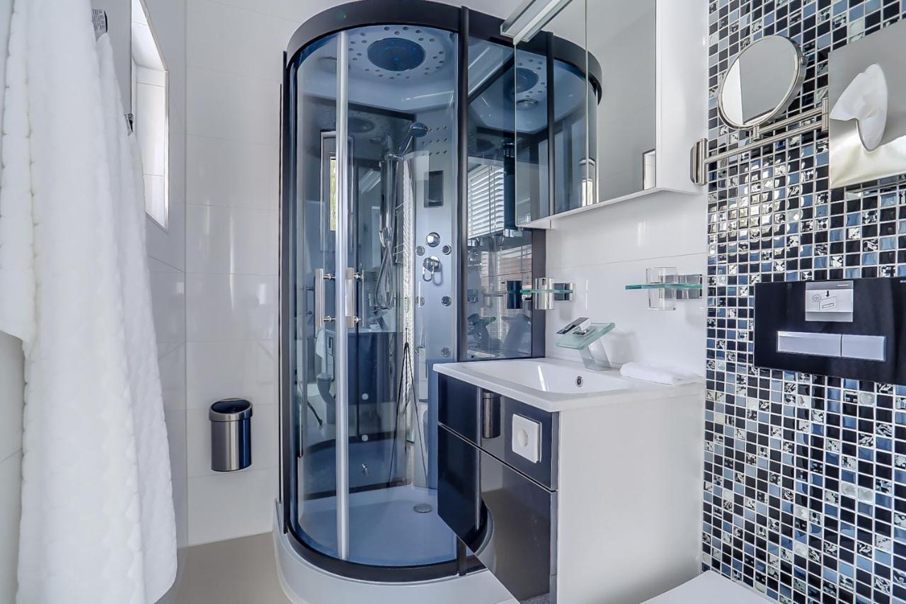 B&B Modern Times Амстердам Экстерьер фото